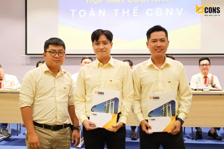 Khen thưởng cá nhân và tập thể xuất sắc của tập đoàn Bcons