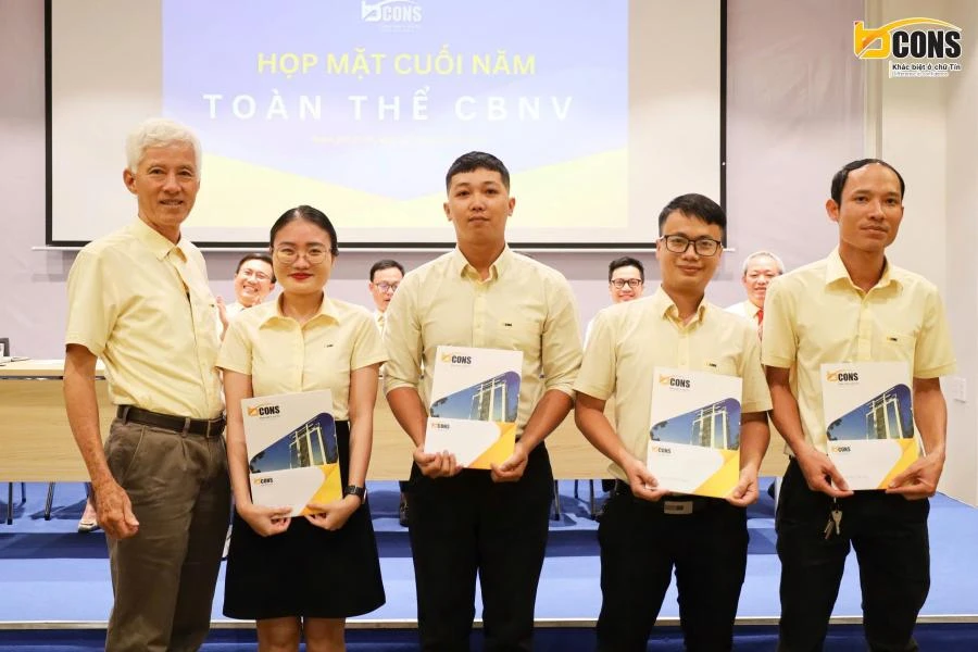 Khen thưởng cá nhân và tập thể xuất sắc của tập đoàn Bcons