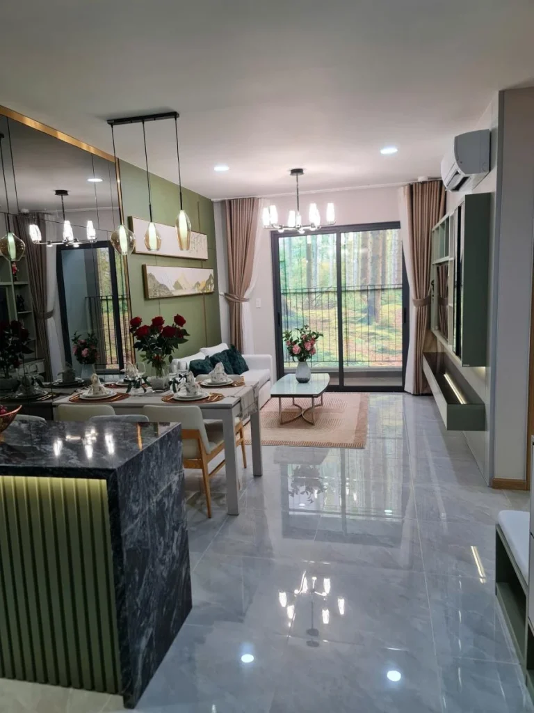 Căn 2 phòng ngủ dự án Bcons Solary
