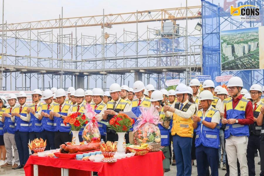Lễ cất nóc Tháp Green Sapphire - Dự án Bcons City ngày 28/12/2024