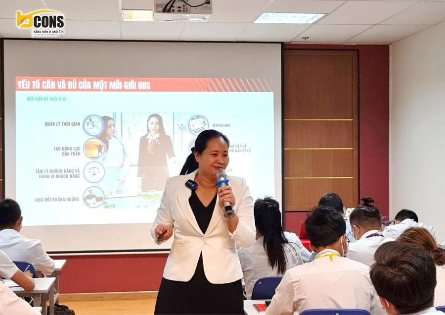 Tập đoàn Bcons mời chuyên gia về đào tạo nhân viên
