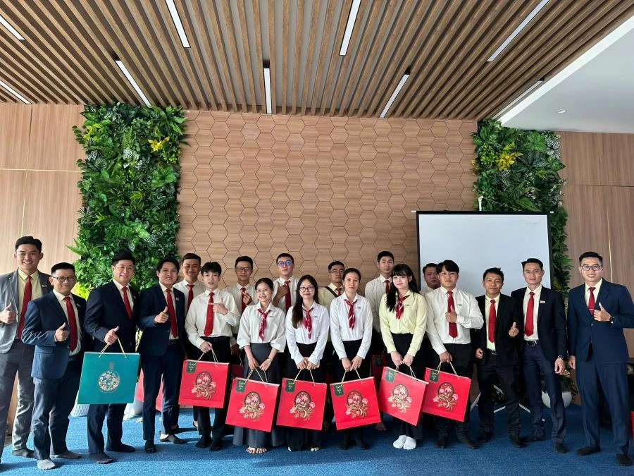 Những hình ảnh nổi bật tại buổi tặng quà chúc tết nhân viên của tập đoàn Bcons