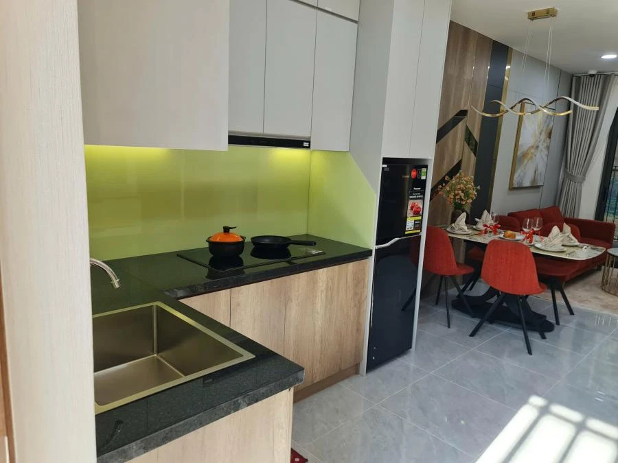 Khu bếp căn hộ 2 phòng ngủ 52m2 Bcons Solary
