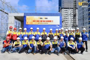 Lễ cất nóc B.Home 2