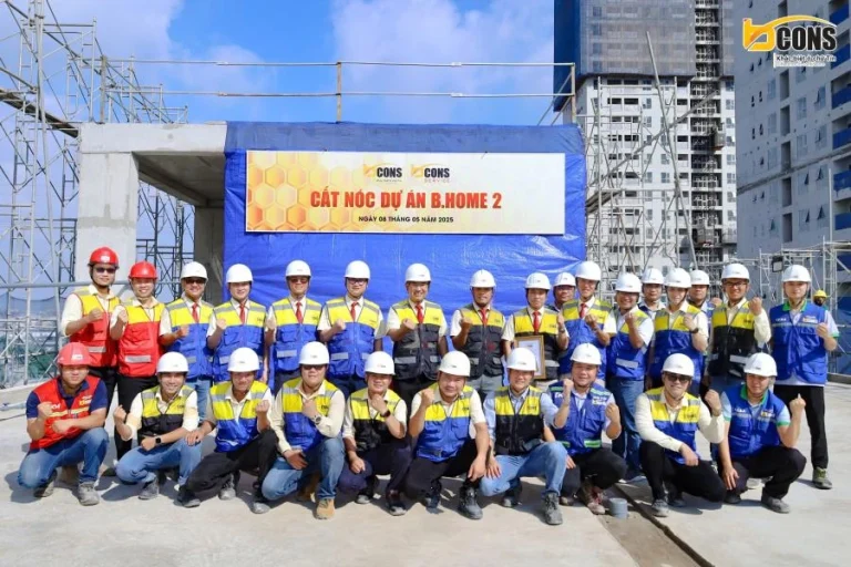 Lễ cất nóc B.Home 2